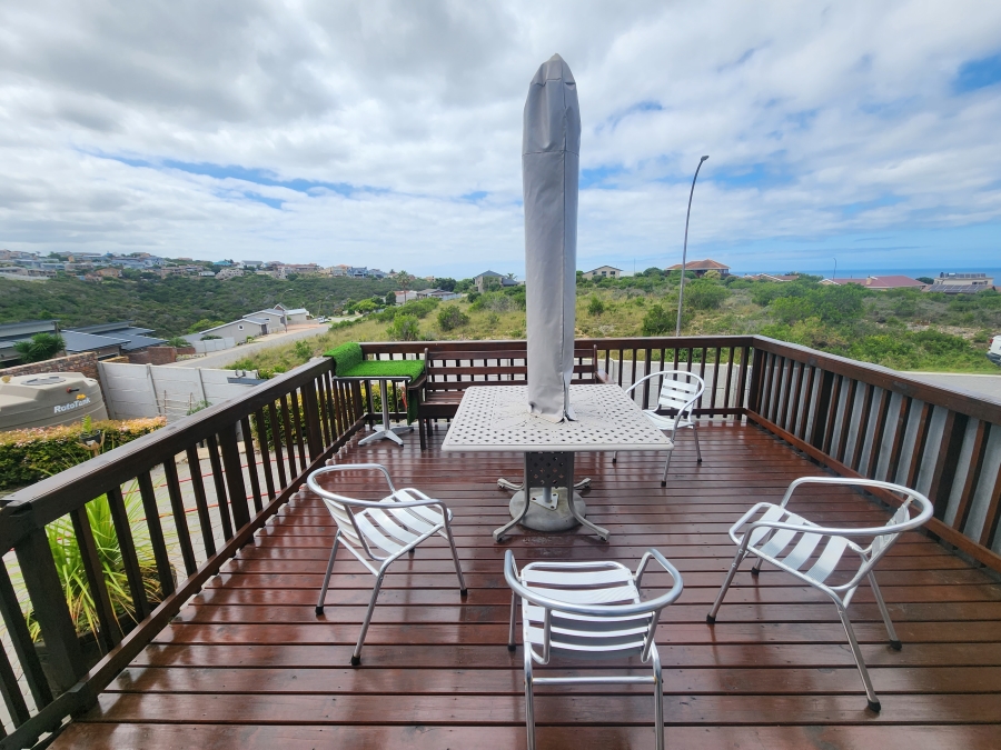 3 Bedroom Property for Sale in Dana Bay Western Cape